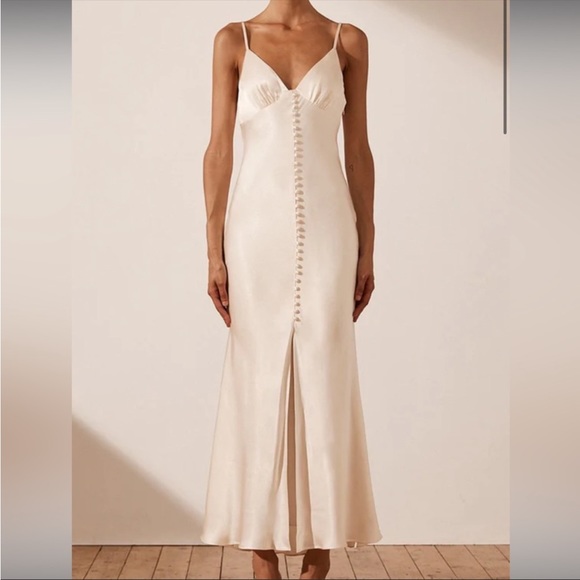Shona Joy Dresses & Skirts - Shona Joy Dress Cream LA LUNE BIAS SLIP DRESS - CREAM Size 6